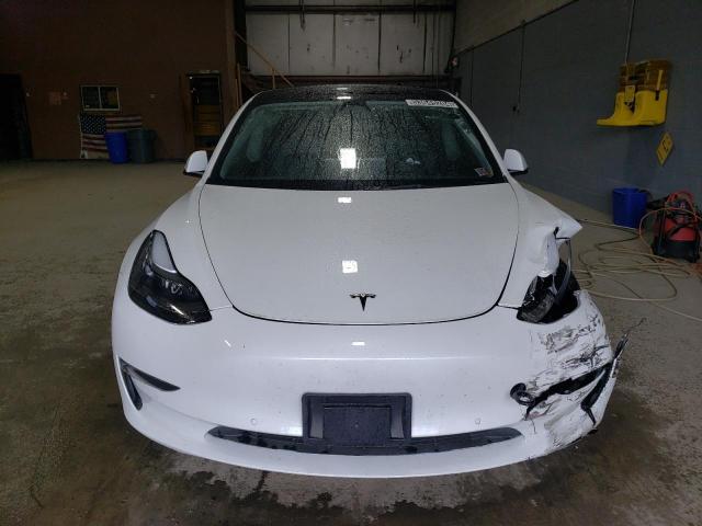 5YJ3E1EB6NF286721 - 2022 TESLA MODEL 3 WHITE photo 5