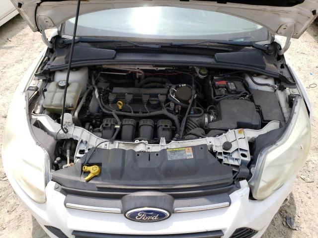 1FAHP3F2XCL186471 - 2012 FORD FOCUS SE WHITE photo 11