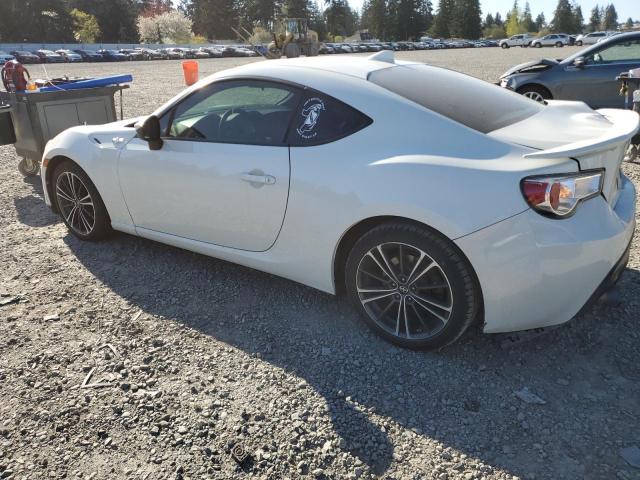JF1ZNAA10F9703212 - 2015 TOYOTA SCION FR-S WHITE photo 2