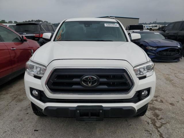 5TFAZ5CN6MX099659 - 2021 TOYOTA TACOMA DOUBLE CAB WHITE photo 5