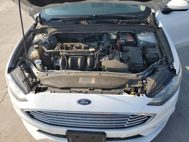 3FA6P0G73HR231632 - 2017 FORD FUSION S WHITE photo 11