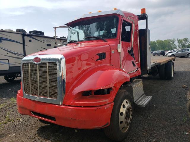 2NP2HM6X0HM371003 - 2017 PETERBILT 337 RED photo 2