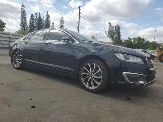 3LN6L5E95JR601942 - 2018 LINCOLN MKZ RESERVE შავი ფოტო 4