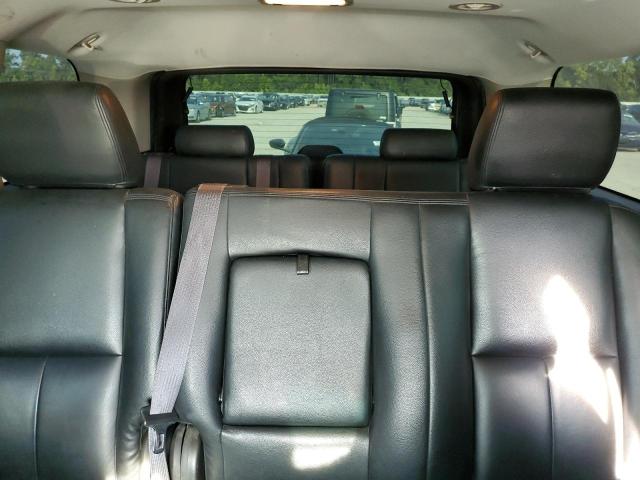 1GNSCAE05BR157110 - 2011 CHEVROLET TAHOE C1500  LS GRAY photo 10