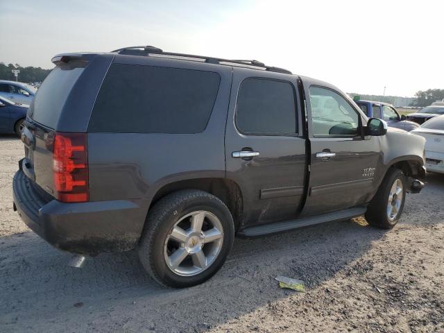 1GNSCAE05BR157110 - 2011 CHEVROLET TAHOE C1500  LS GRAY photo 3