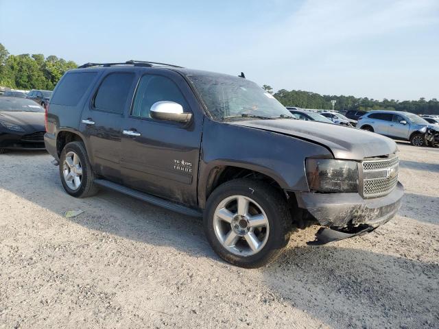 1GNSCAE05BR157110 - 2011 CHEVROLET TAHOE C1500  LS GRAY photo 4