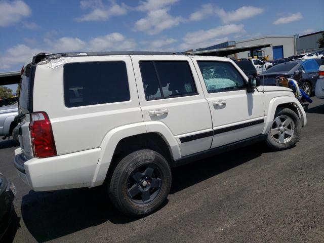 1J8HG48KX7C611828 - 2007 JEEP COMMANDER WHITE photo 3