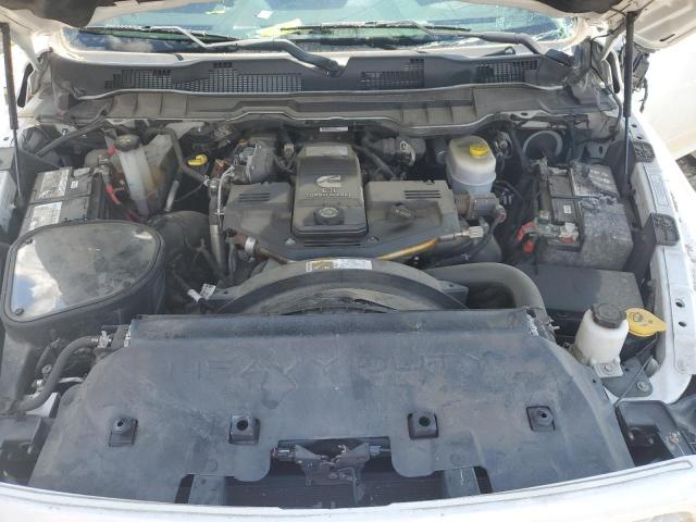 3C6UR5NL8JG327578 - 2018 RAM 2500 LARAMIE 白色 照片 11