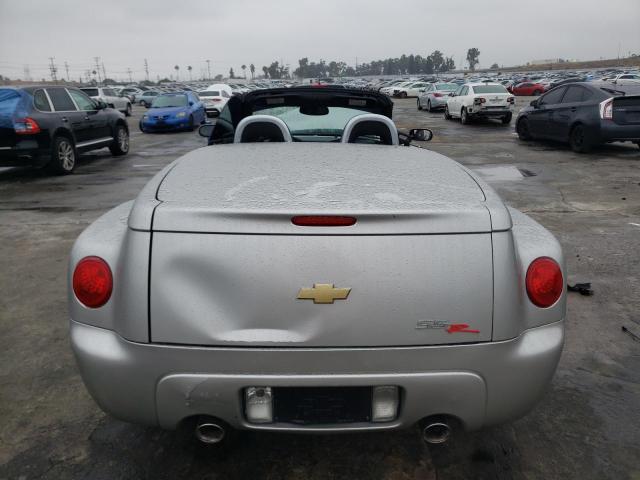 1GCES14H95B119439 - 2005 CHEVROLET SSR 银色 照片 10