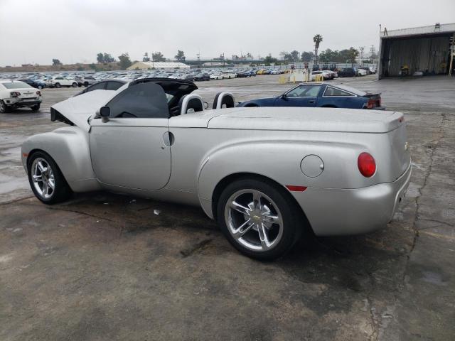 1GCES14H95B119439 - 2005 CHEVROLET SSR 银色 照片 2
