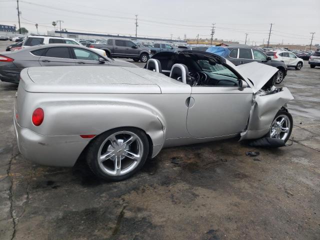 1GCES14H95B119439 - 2005 CHEVROLET SSR 银色 照片 3
