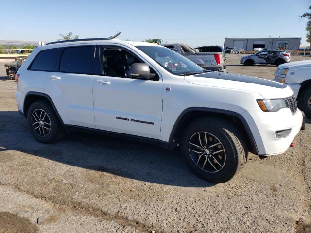 1C4RJFLG2JC410024 - 2018 JEEP GRAND CHER TRAILHAWK WHITE photo 4