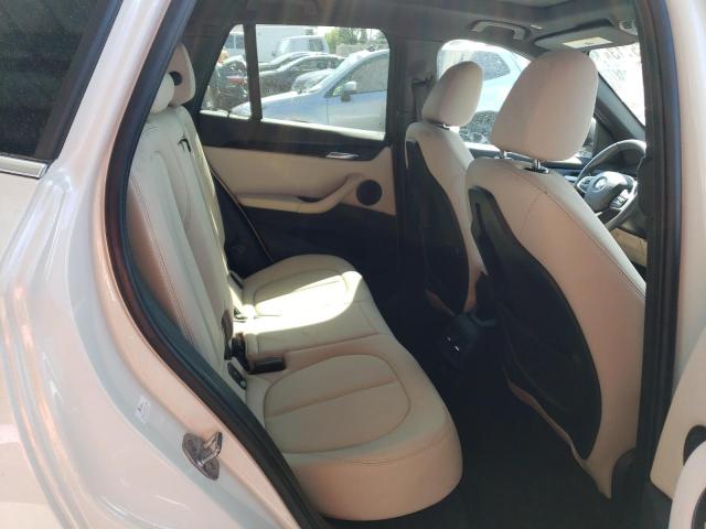 WBXHT3C59K3H34288 - 2019 BMW X1 XDRIVE28I WHITE photo 10
