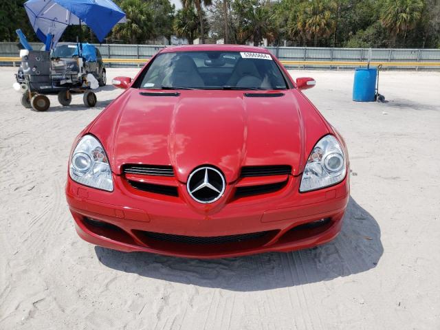 WDBWK56F56F101908 - 2006 MERCEDES-BENZ SLK 350 RED photo 5