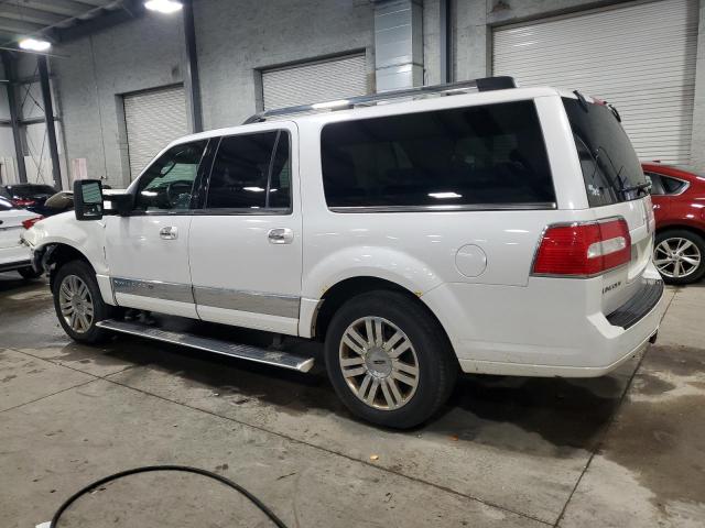 5LMJJ3J5XBEJ10033 - 2011 LINCOLN NAVIGATOR L 白色 照片 2
