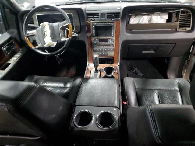 5LMJJ3J5XBEJ10033 - 2011 LINCOLN NAVIGATOR L 白色 照片 8