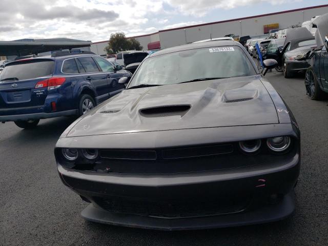 2C3CDZFJ1GH338460 - 2016 DODGE CHALLENGER R/T SCAT PACK GRAY photo 5