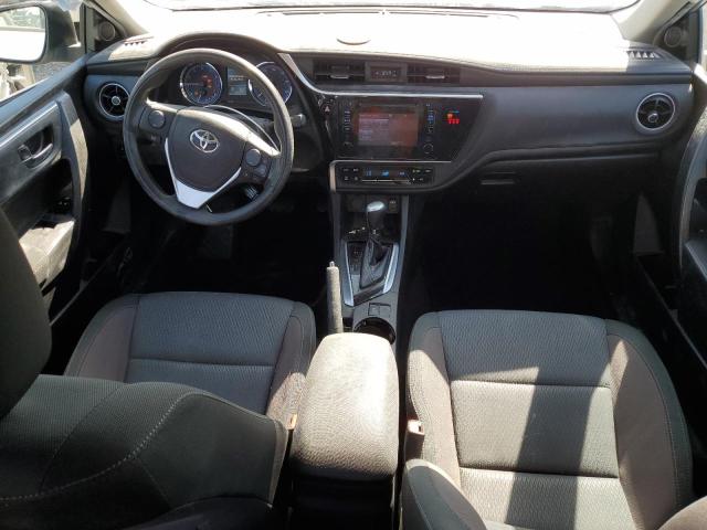 5YFBURHE3KP935944 - 2019 TOYOTA COROLLA L ვერცხლისფერი ფოტო 8