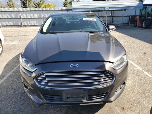 3FA6P0PU6GR206566 - 2016 FORD FUSION SE PHEV GRAY photo 5