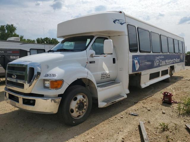 3FRNF6FL7FV699025 - 2015 FORD F650 SUPER DUTY WHITE photo 2