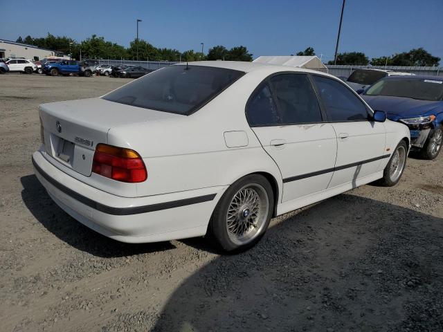 WBADM6344YGU12316 - 2000 BMW 528 I AUTOMATIC WHITE photo 3