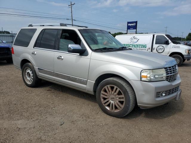 5LMFU27537LJ05029 - 2007 LINCOLN NAVIGATOR ვერცხლისფერი ფოტო 4