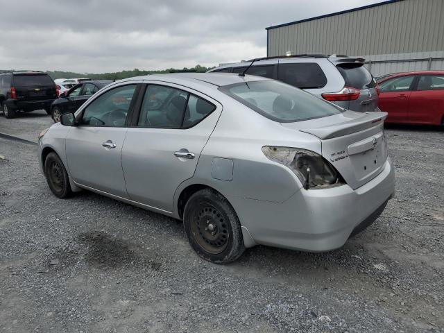 3N1CN7AP2HK471240 - 2017 NISSAN VERSA S SILVER photo 2