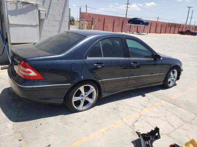 WDBRF40J85F653930 - 2005 MERCEDES-BENZ C-CLASS 230K SPORT SEDAN BLUE photo 3