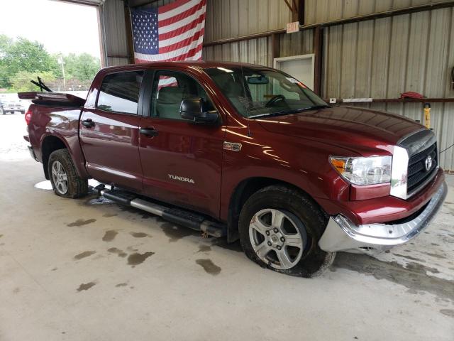 5TFDV54158X069515 - 2008 TOYOTA TUNDRA CREWMAX RED photo 4