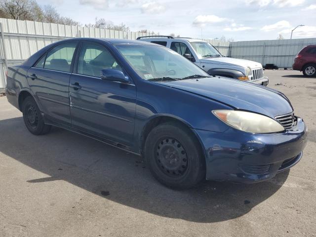 4T1BE30K76U108951 - 2006 TOYOTA CAMRY LE BLUE photo 4