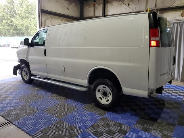 1GCWGAFP6P1200286 - 2023 CHEVROLET EXPRESS G2 WHITE photo 2