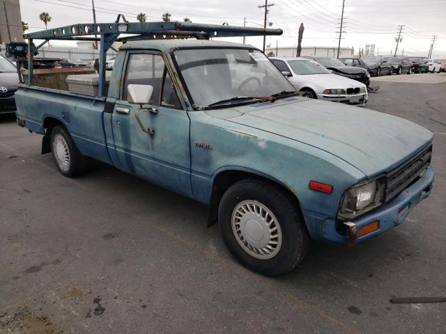 JT4RN44E0C0095346 - 1982 TOYOTA PICKUP 3/4 TON LONG BED RN44 BLUE photo 4