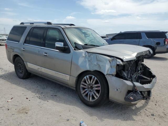 5LMFU27528LJ14676 - 2008 LINCOLN NAVIGATOR SILVER photo 4
