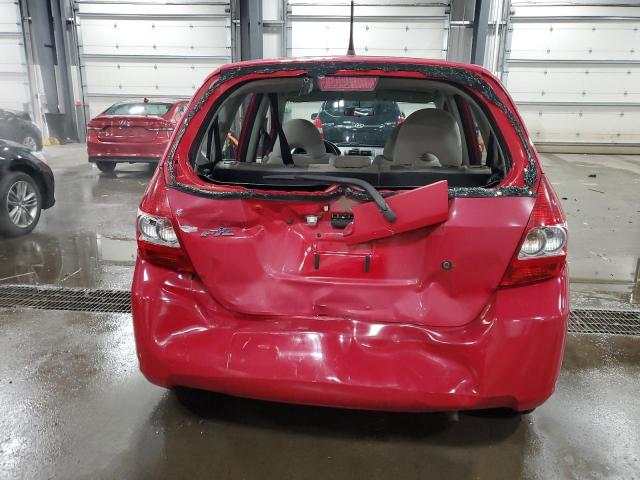 JHMGD38417S010383 - 2007 HONDA FIT RED photo 6