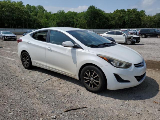 5NPDH4AE9GH669201 - 2016 HYUNDAI ELANTRA SE WHITE photo 4