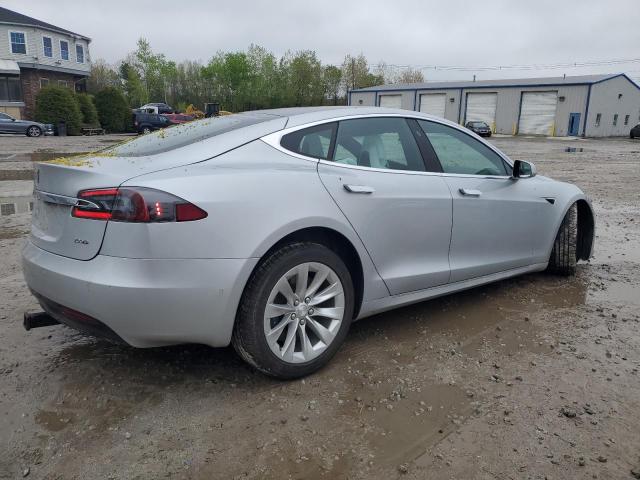5YJSA1E29JF297097 - 2018 TESLA MODEL S ვერცხლისფერი ფოტო 3