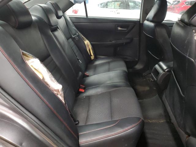 4T1BF1FK4GU266691 - 2016 TOYOTA CAMRY LE GRAY photo 10