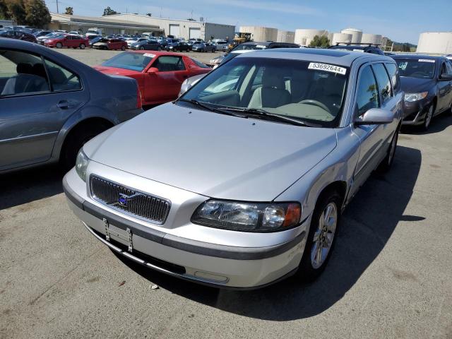 2004 VOLVO V70, 