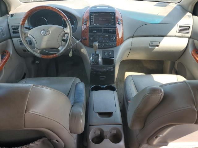 5TDZK22C27S039197 - 2007 TOYOTA SIENNA XLE WHITE photo 8