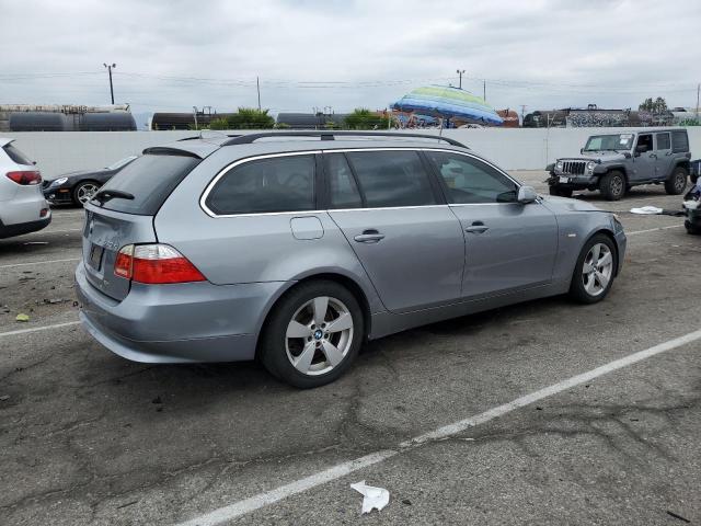 WBANN73576CN00636 - 2006 BMW 530 XIT GRAY photo 3