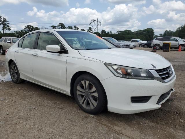 JHMCR2F30DC000180 - 2013 HONDA ACCORD LX WHITE photo 4