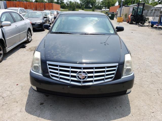 1G6KD57YX8U196977 - 2008 CADILLAC DTS BLACK photo 5