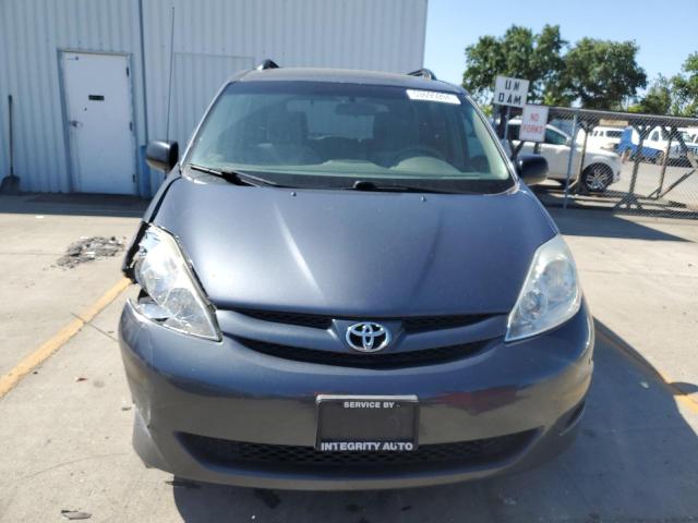 5TDZK23C49S275951 - 2009 TOYOTA SIENNA CE GRAY photo 5