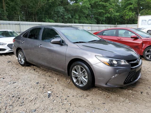 4T1BF1FK5HU446702 - 2017 TOYOTA CAMRY LE GRAY photo 4