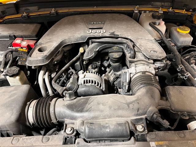 1C4HJXEG6MW754621 - 2021 JEEP WRANGLER U SAHARA Sarı foto 7