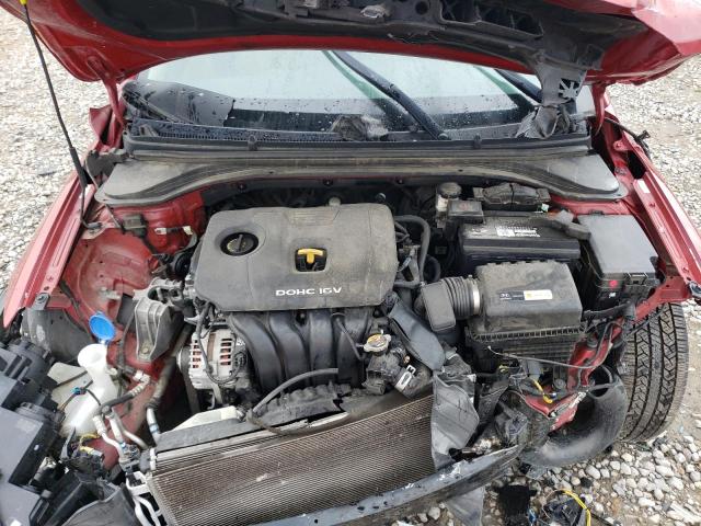 KMHD84LF4HU358820 - 2017 HYUNDAI ELANTRA SE RED photo 11