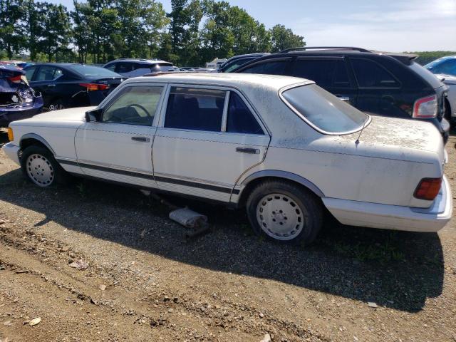 WDBCA33A0DB035145 - 1983 MERCEDES-BENZ 380 SEL WHITE photo 2