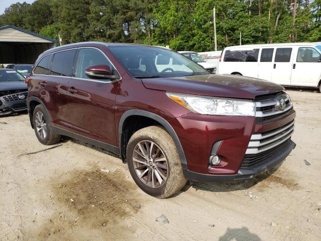 5TDJZRFHXKS995043 - 2019 TOYOTA HIGHLANDER SE BURGUNDY photo 4