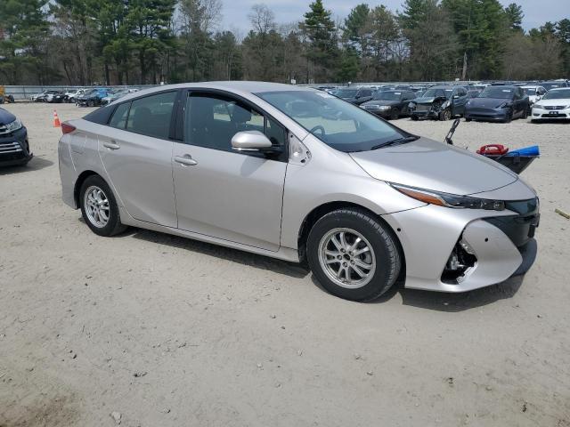 JTDKARFP2J3095918 - 2018 TOYOTA PRIUS PRIM 银色 照片 4