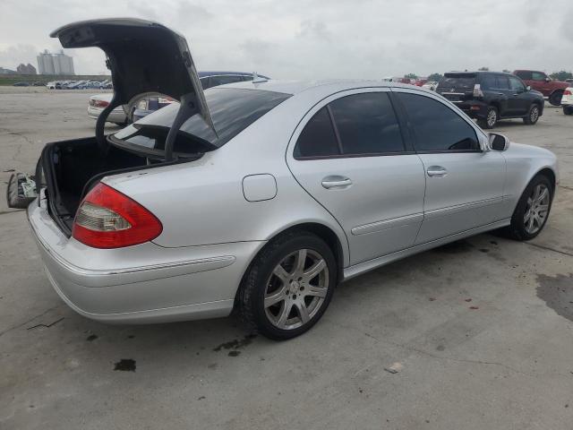 WDBUF87XX7B139633 - 2007 MERCEDES-BENZ E 350 4MATIC SILVER photo 3